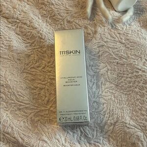 111SKIN Silver Aqua Booster Hyaluronic Acid Treatment